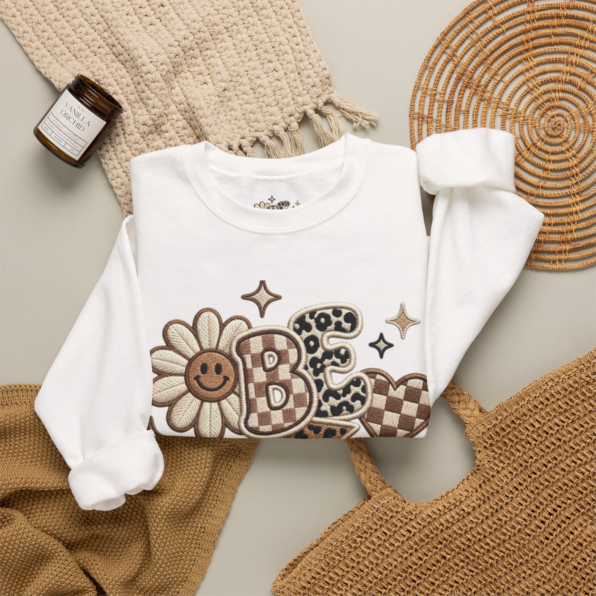 Be Kind Floral Crewneck Sweatshirt — Retro Daisy Positive Message